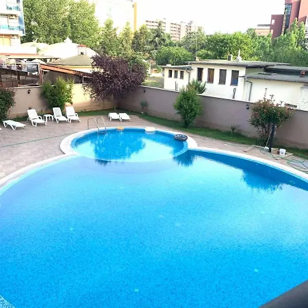 Premier Resident Апартаменти Сонячний Берег